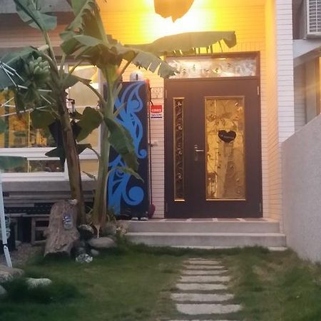 臺東火車站 黎亞兒民宿liyar House 青旅客棧 T'ai-tung Esterno foto